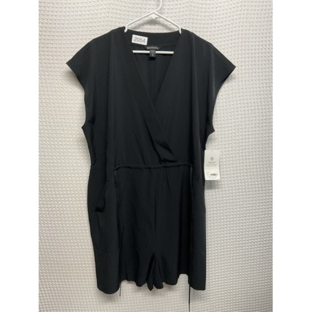 NWT Athleta Marlow Black Pockets Sleeveless V-Neck Romper Women XL Vietnam